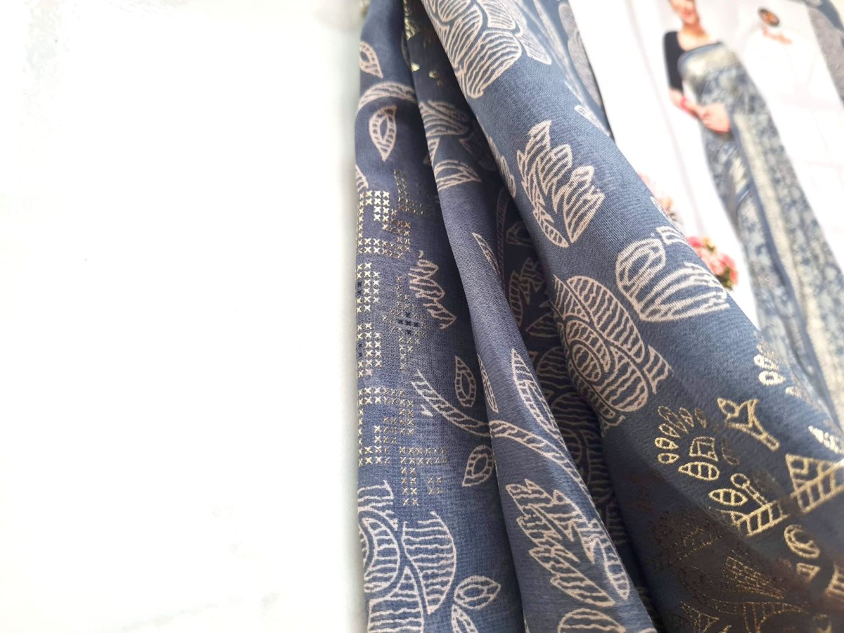 Saree indiano estamparia floral com arabescos em cinza e dourado - Image 7